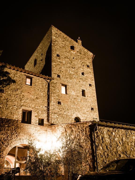 Torre Valbiancara Guest House Montebagnolo Eksteriør bilde
